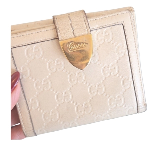 Gucci Guccicima Gold Accent Beige Leather  Wallet - Picture 11 of 11